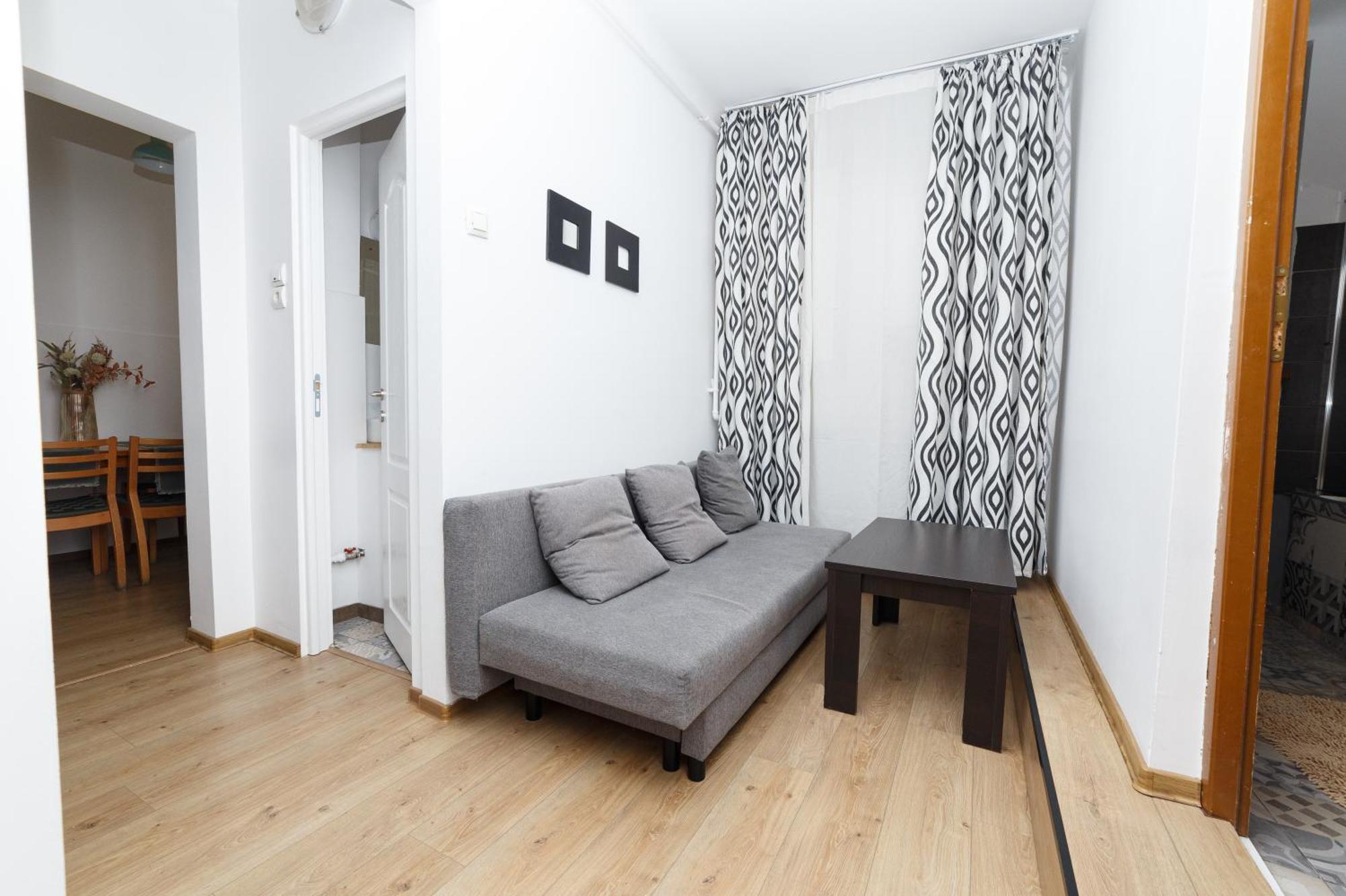 Color Apartments Franceza St 부쿠레슈티 외부 사진